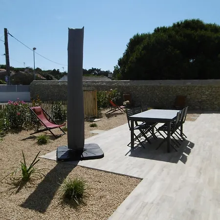 Maison Renovee 2019 Proche Avec Jardin Prive - Fr-1-823-89 * L'Epine (Vendee)